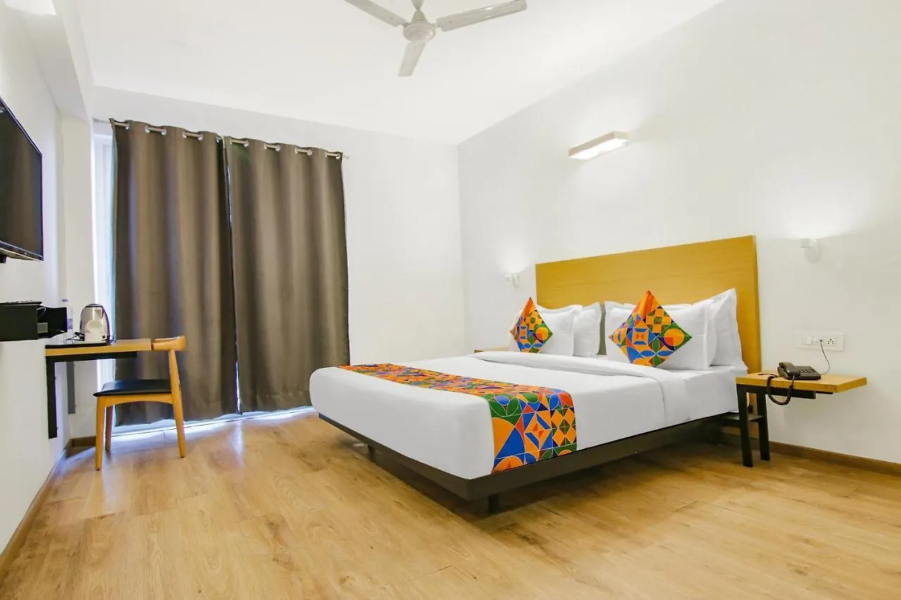 Fabhotel Infinity Stays Gurgáon 3*,  Indie