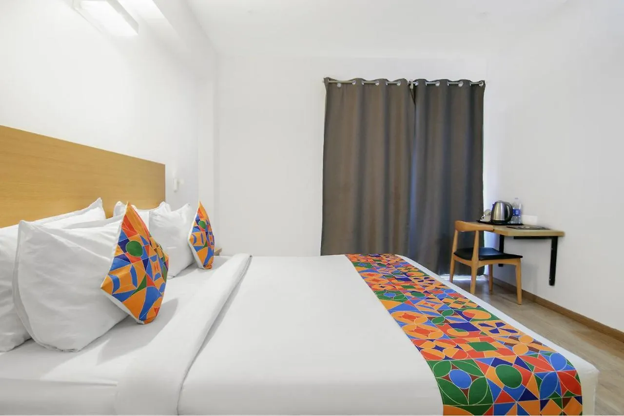 Hotel Fabhotel Infinity Stays Gurgáon