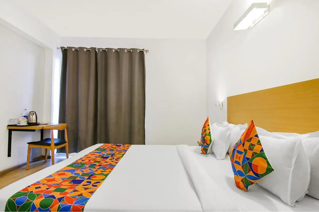Hotel Fabhotel Infinity Stays Gurgáon