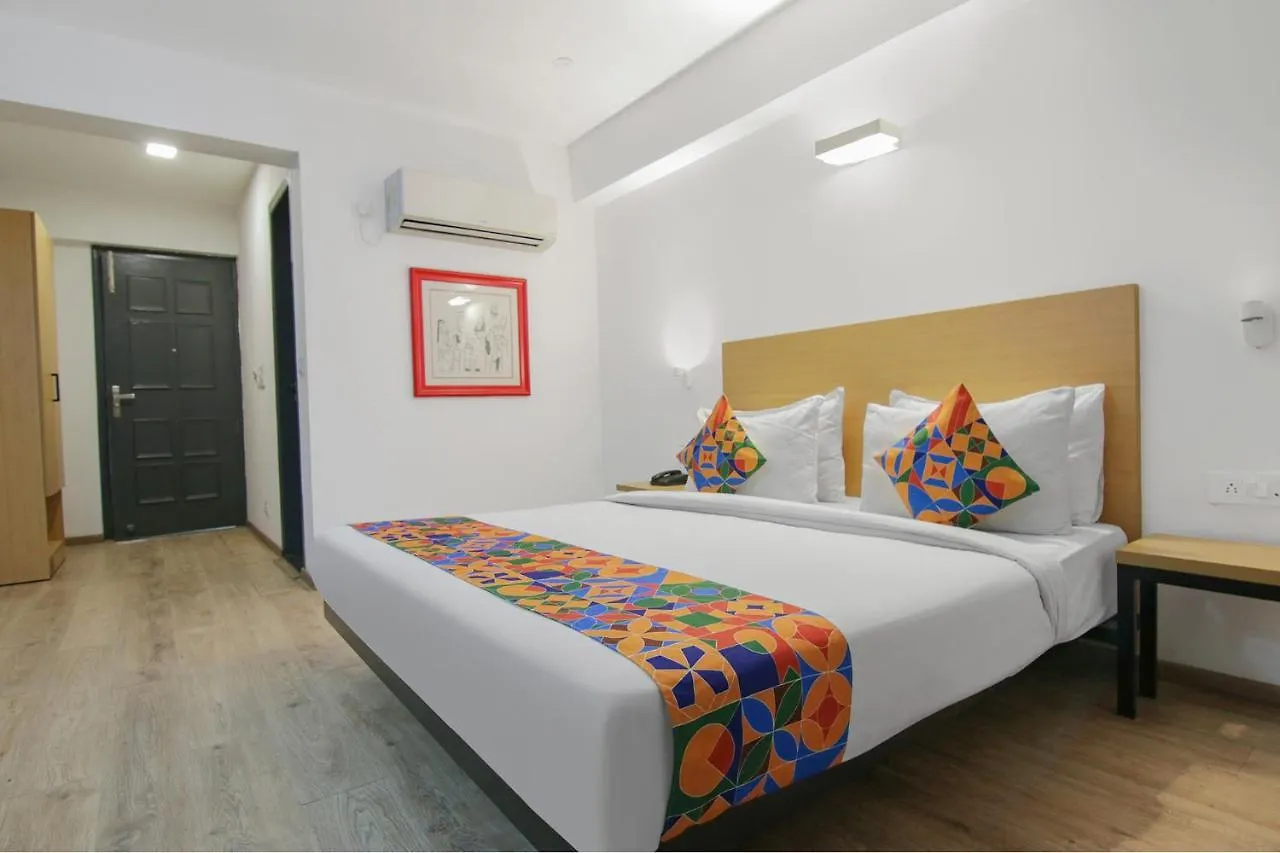 Hotel Fabhotel Infinity Stays Gurgáon